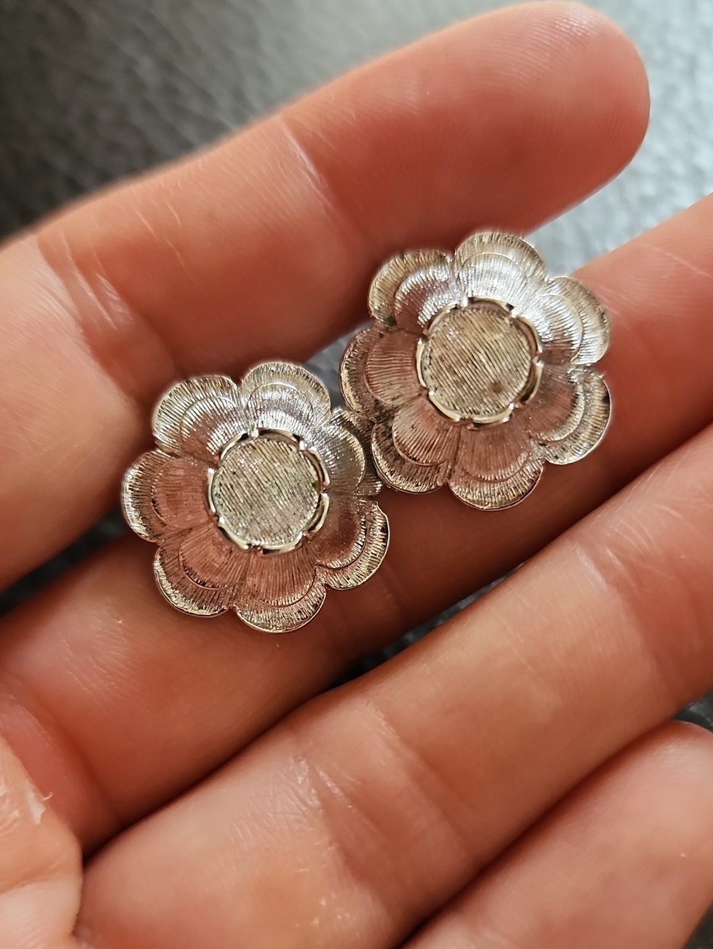 VTG Monet Silver Floral Clip Earrings - Women Jewelry